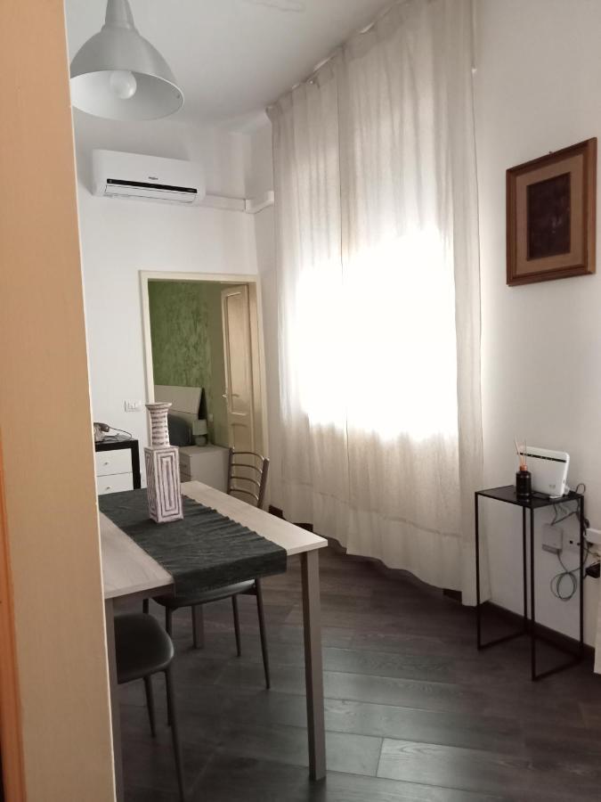 Casa Sofia - Appartamento Con Parcheggio Riservato Terni Exterior foto